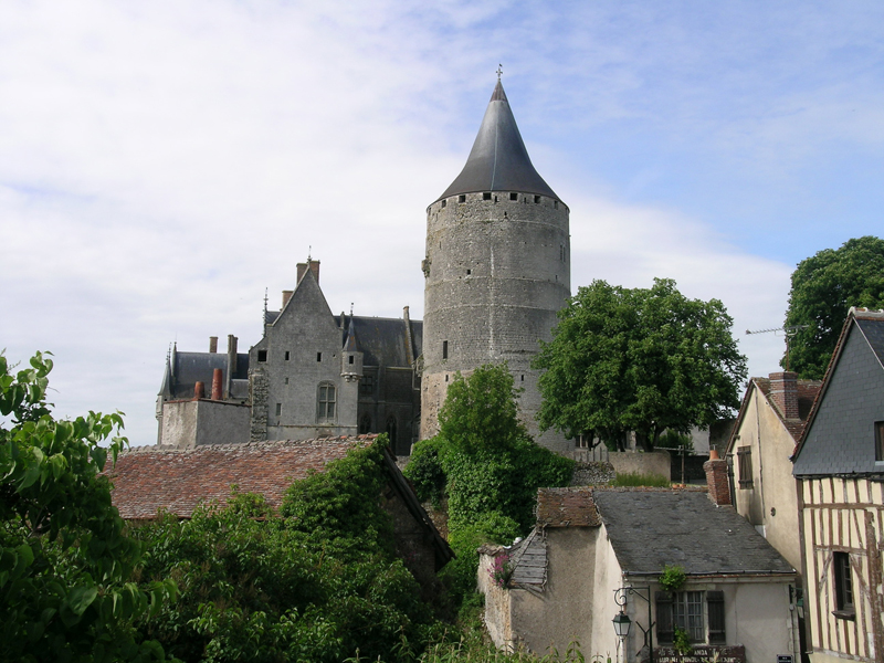 Campsite Eure et Loir France Centre : Découvrez Châteaudun et son château